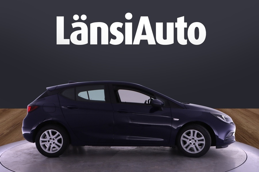 Opel Astra vaihtoauto