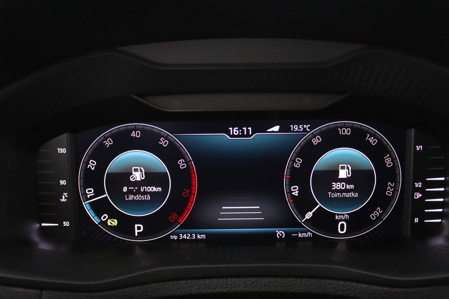 Skoda Karoq vaihtoauto