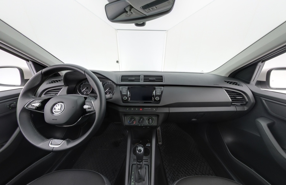 Skoda Fabia vaihtoauto