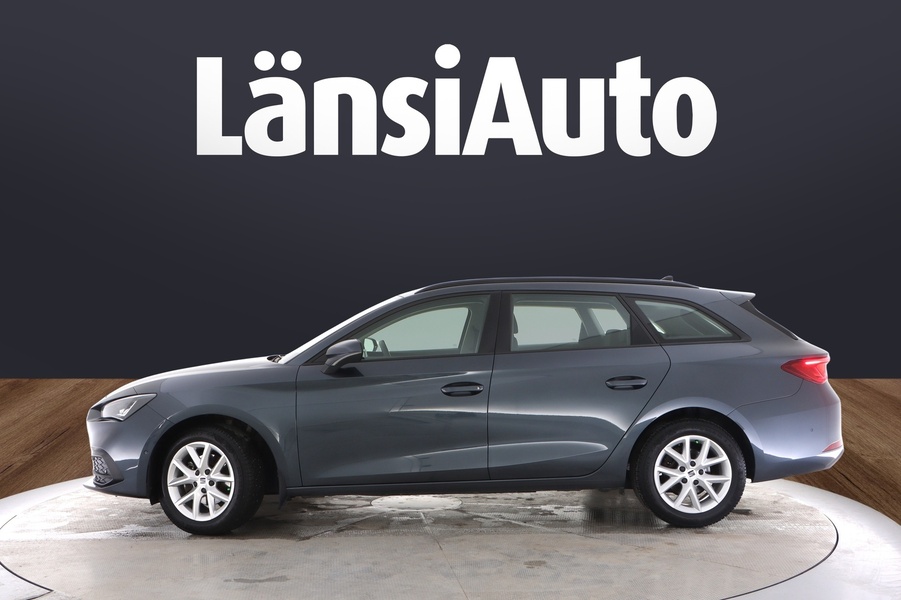 SEAT Leon Sportstourer vaihtoauto