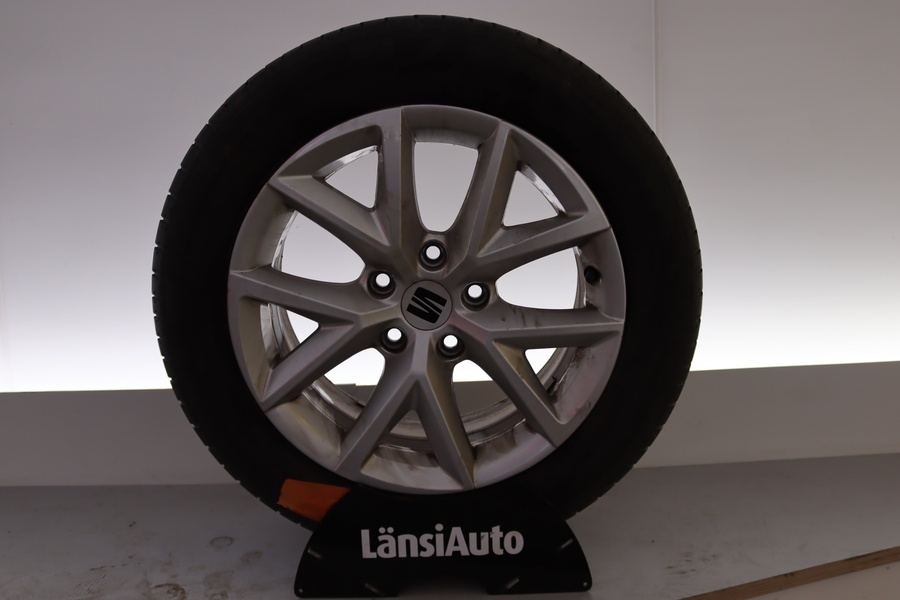 SEAT Leon Sportstourer vaihtoauto