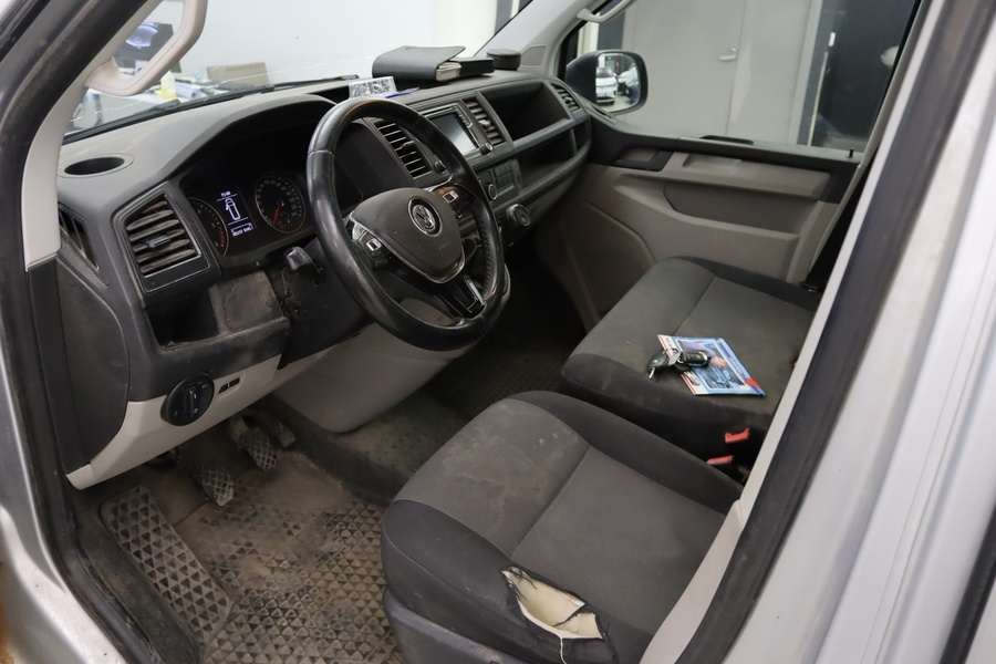 Volkswagen Transporter vaihtoauto