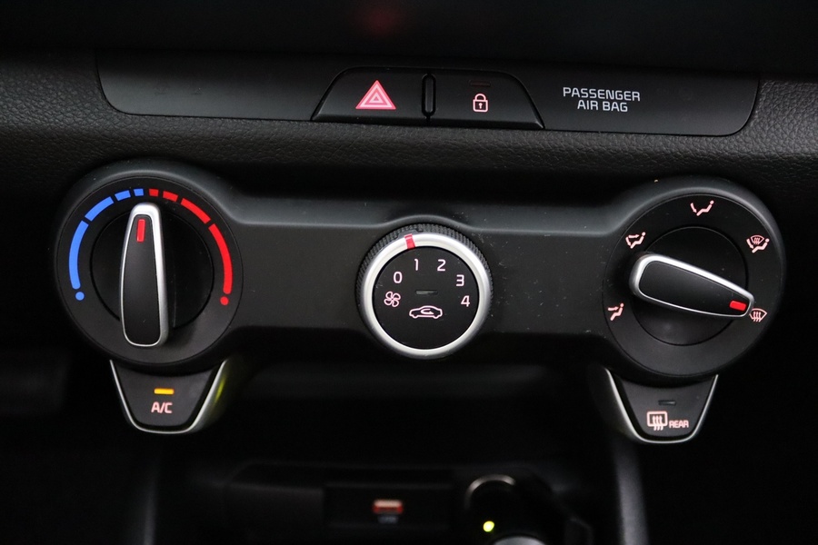 Kia Stonic vaihtoauto