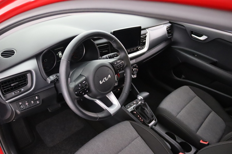 Kia Stonic vaihtoauto