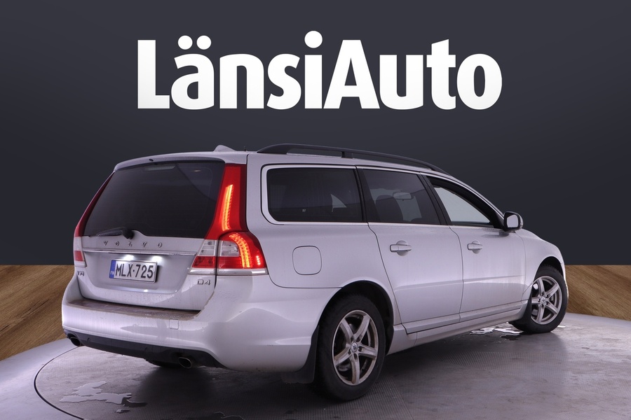 Volvo V70 vaihtoauto