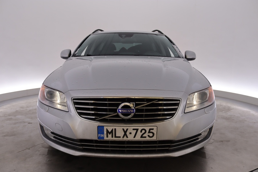 Volvo V70 vaihtoauto