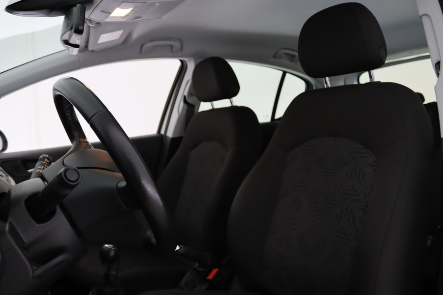 Opel Corsa vaihtoauto