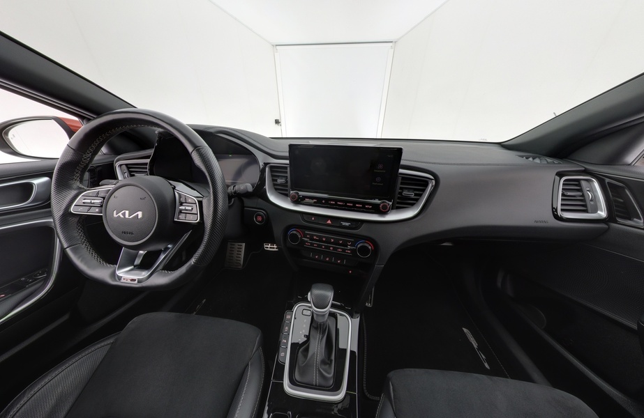 Kia Proceed vaihtoauto