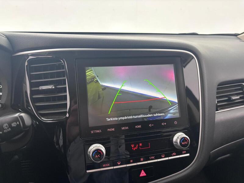 Mitsubishi Outlander PHEV vaihtoauto