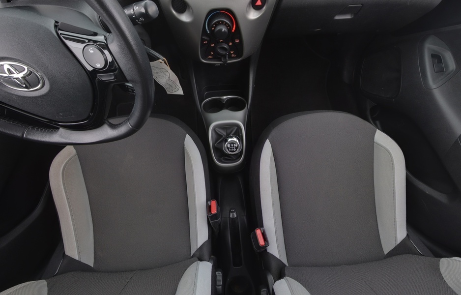 Toyota AYGO vaihtoauto