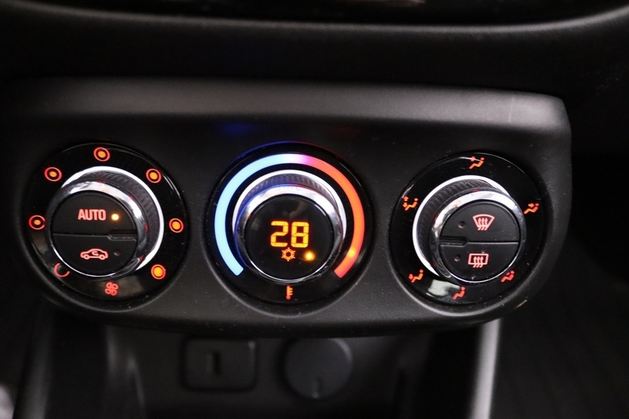 Opel Corsa vaihtoauto