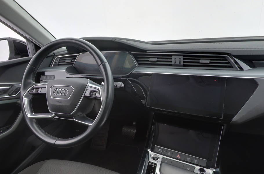 Audi e-tron vaihtoauto