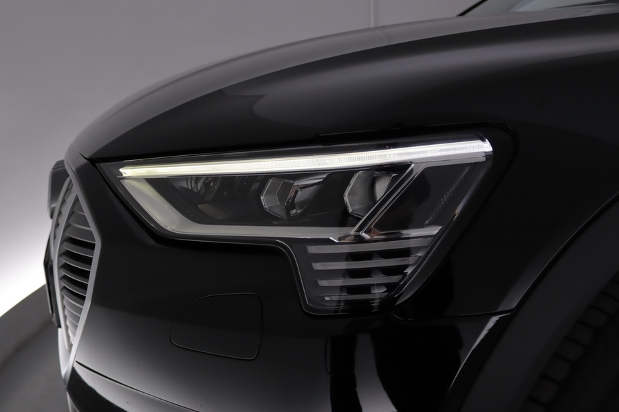 Audi e-tron vaihtoauto