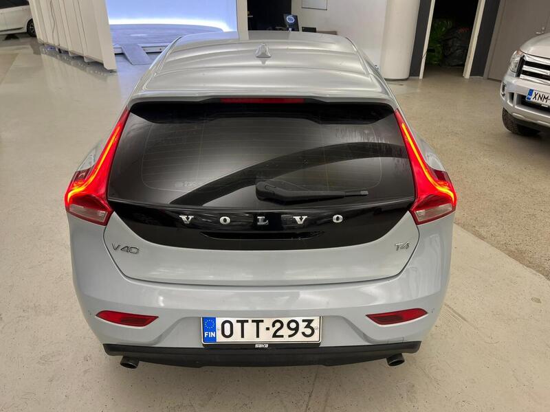Volvo V40 vaihtoauto