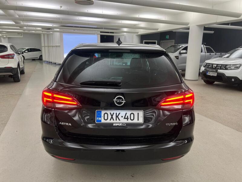 Opel Astra vaihtoauto