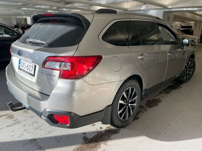 Subaru Outback vaihtoauto
