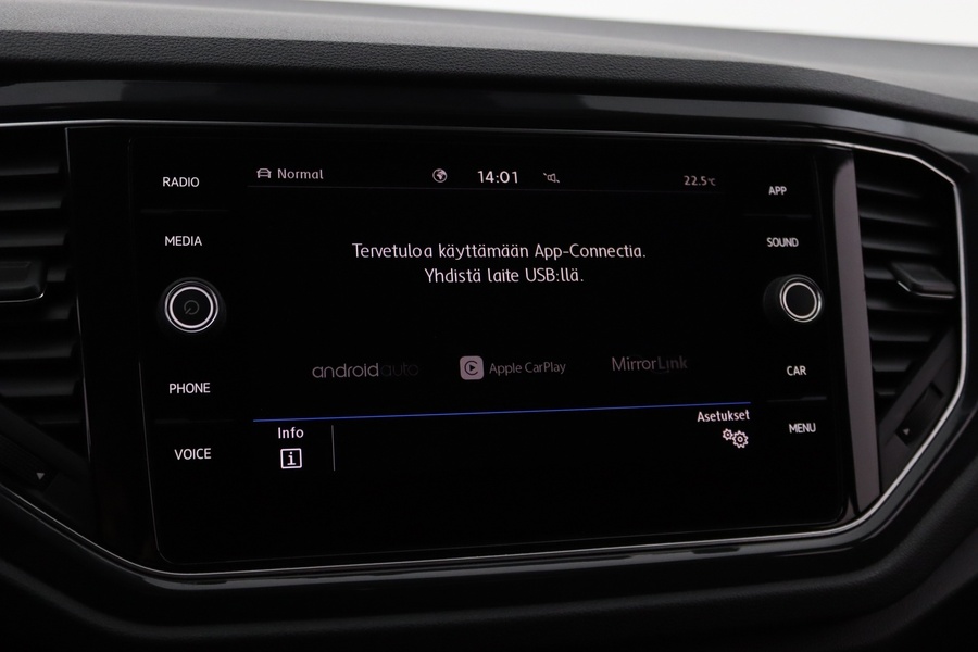 Volkswagen T-Roc vaihtoauto
