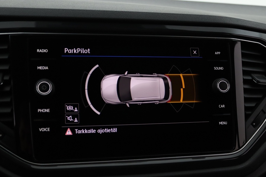 Volkswagen T-Roc vaihtoauto