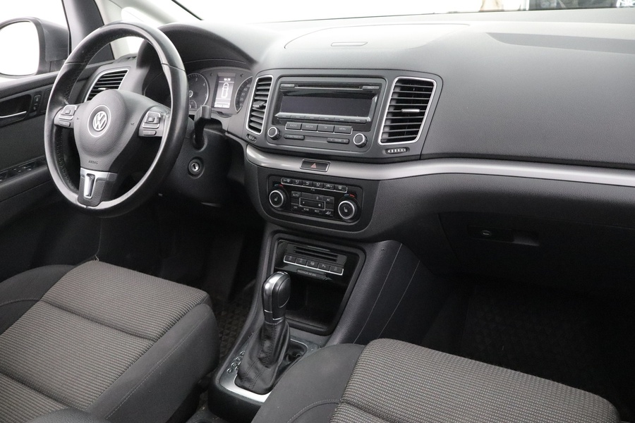 Volkswagen Sharan vaihtoauto