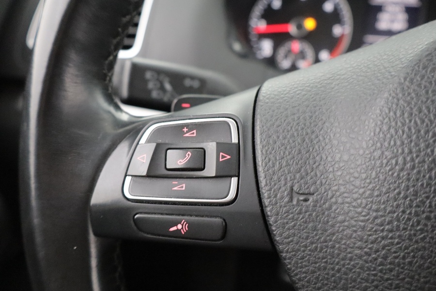 Volkswagen Sharan vaihtoauto
