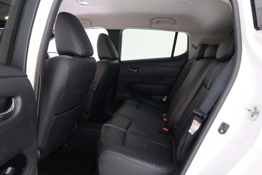 Nissan Leaf vaihtoauto