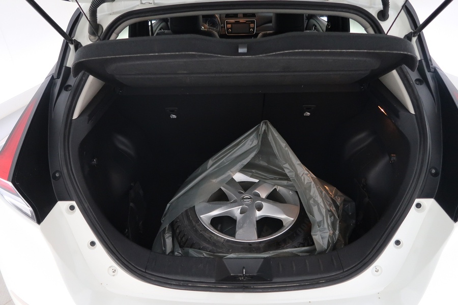 Nissan Leaf vaihtoauto