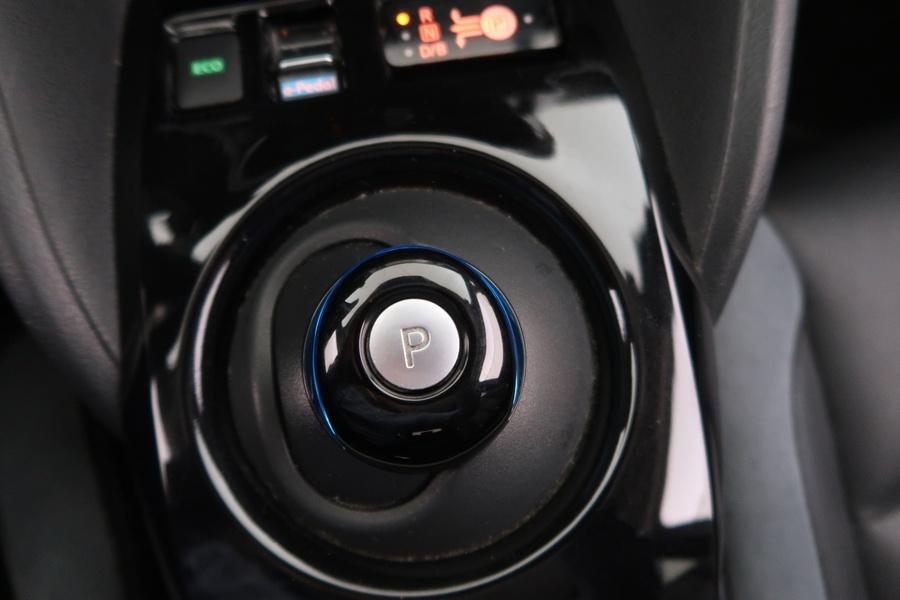 Nissan Leaf vaihtoauto