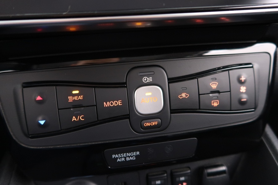 Nissan Leaf vaihtoauto