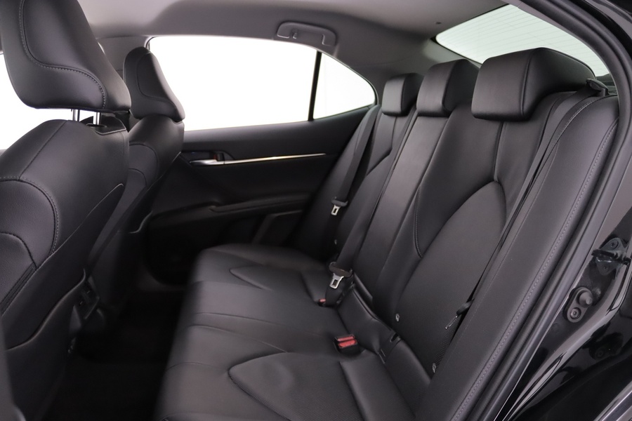 Toyota Camry vaihtoauto