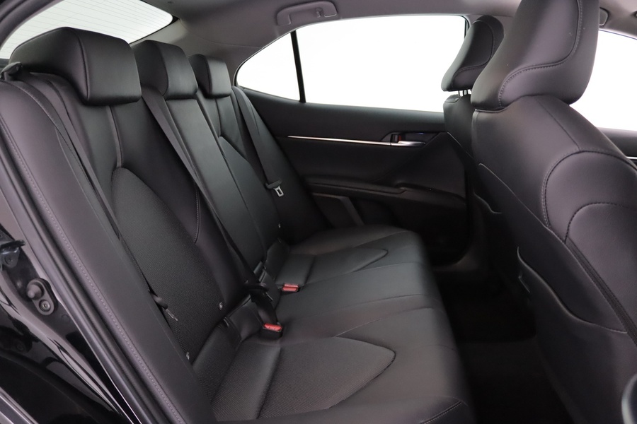 Toyota Camry vaihtoauto