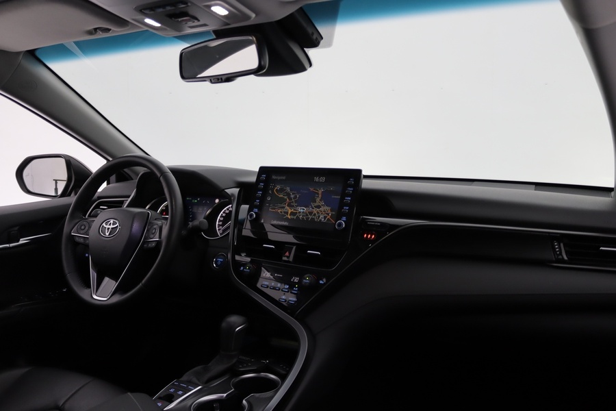 Toyota Camry vaihtoauto
