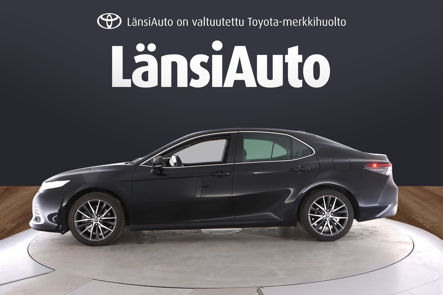 Toyota Camry vaihtoauto