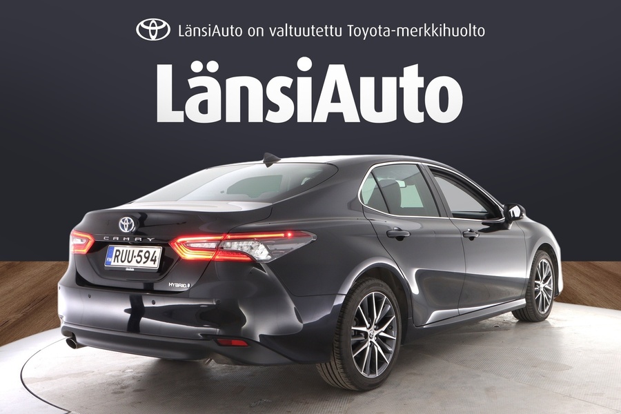 Toyota Camry vaihtoauto