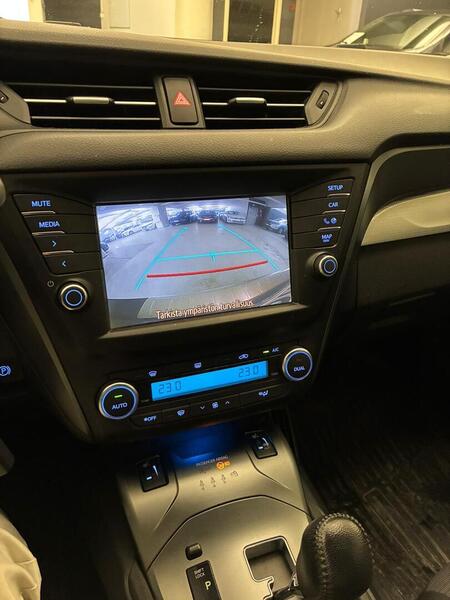 Toyota Avensis vaihtoauto