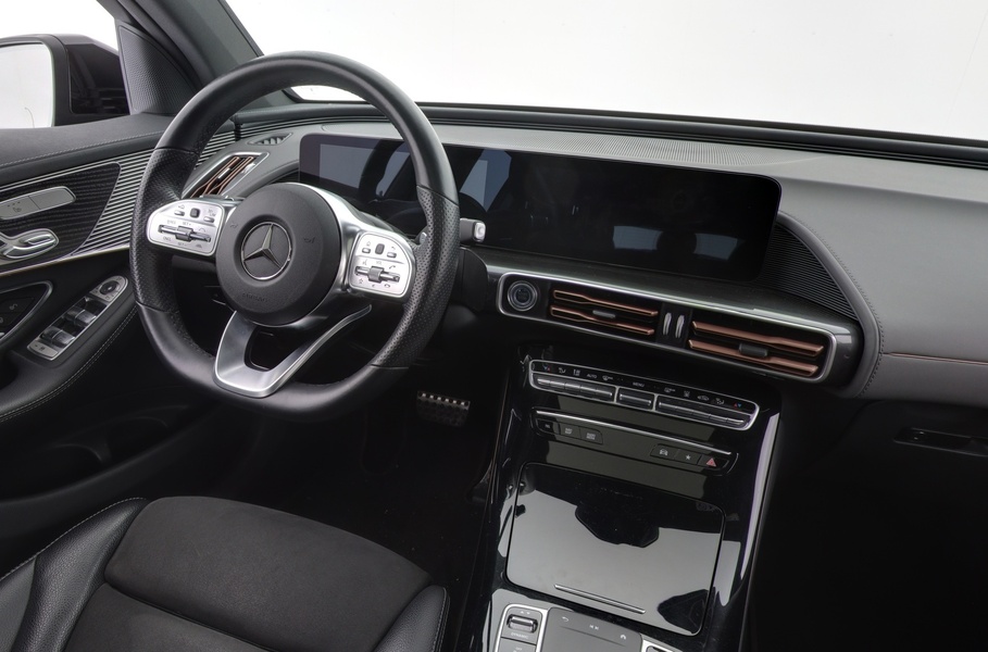 Mercedes-Benz EQC vaihtoauto