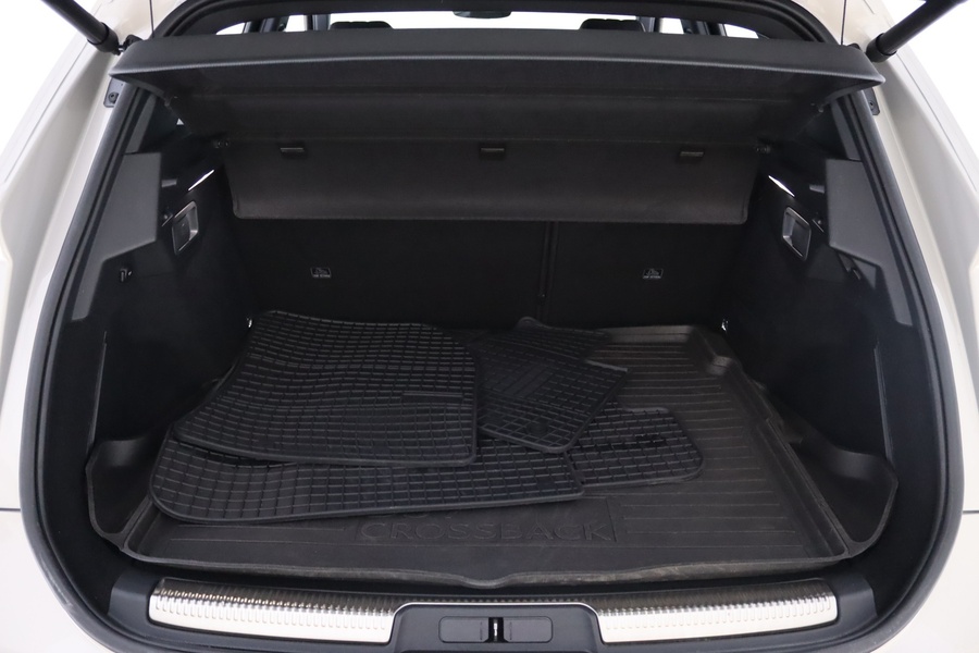 DS 7 Crossback vaihtoauto