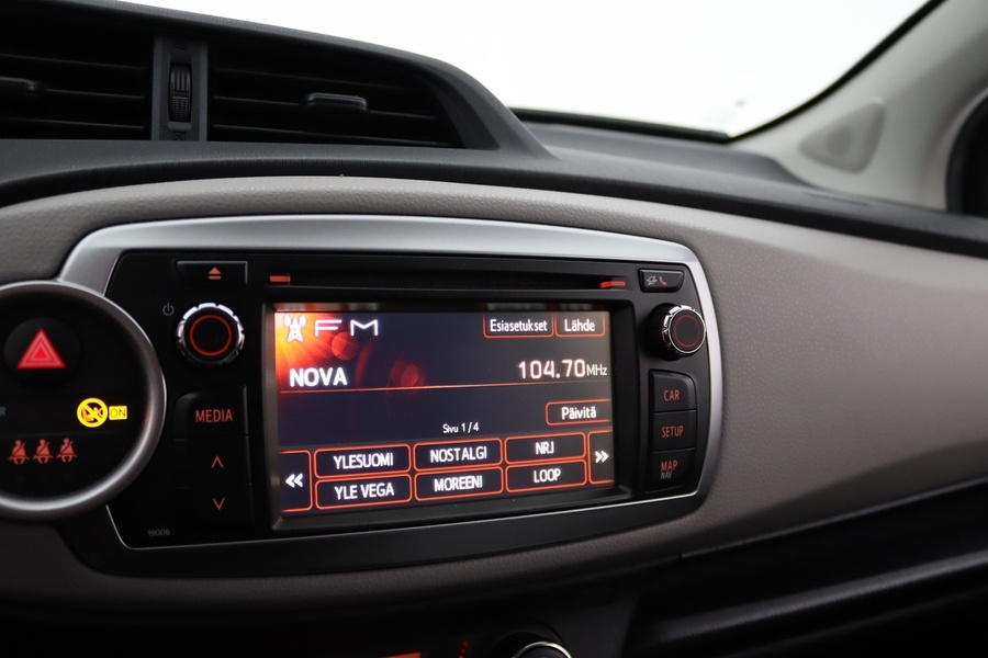 Toyota Yaris vaihtoauto