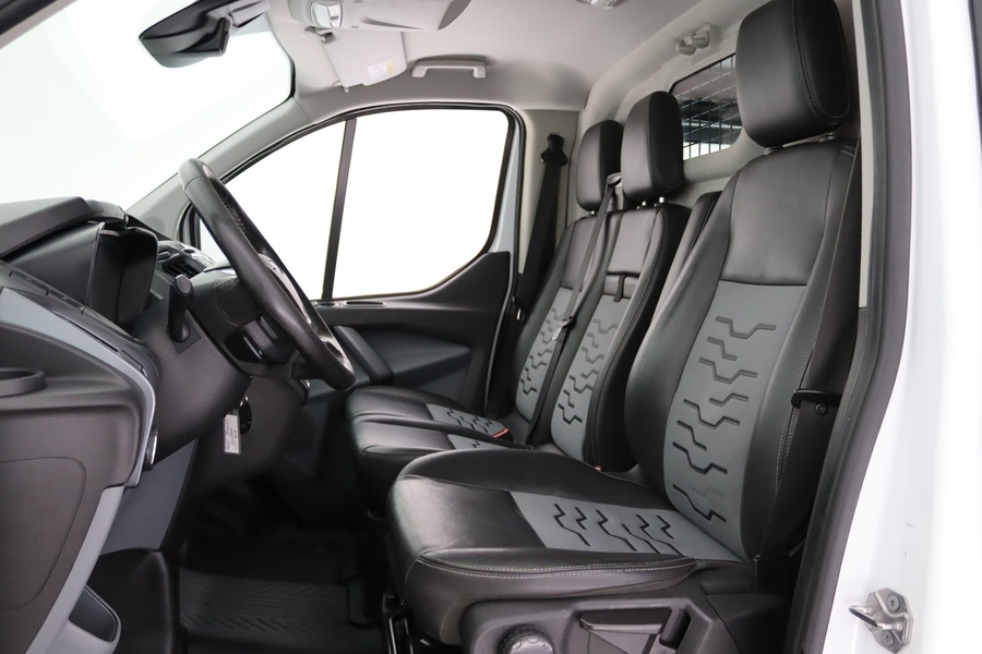 Ford Transit Custom vaihtoauto