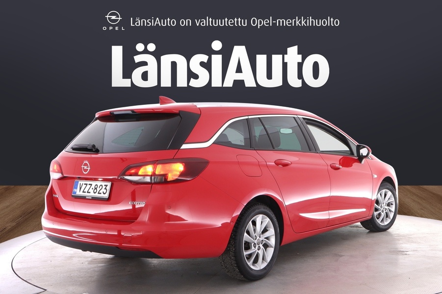 Opel Astra vaihtoauto