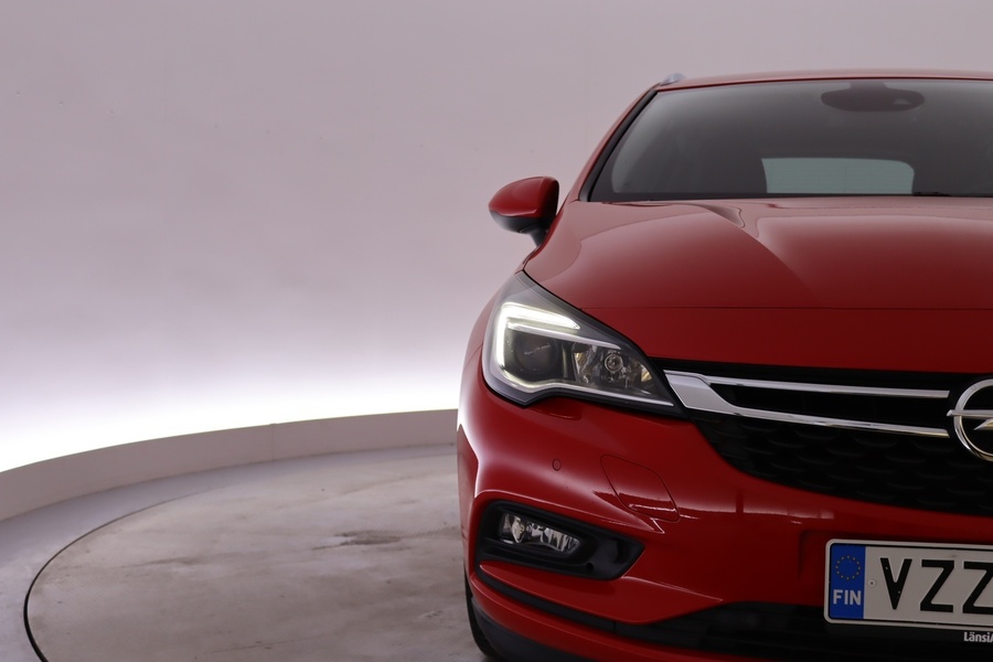 Opel Astra vaihtoauto