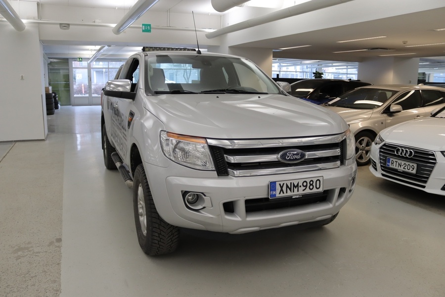 Ford Ranger vaihtoauto