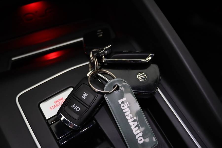 Volkswagen Golf vaihtoauto