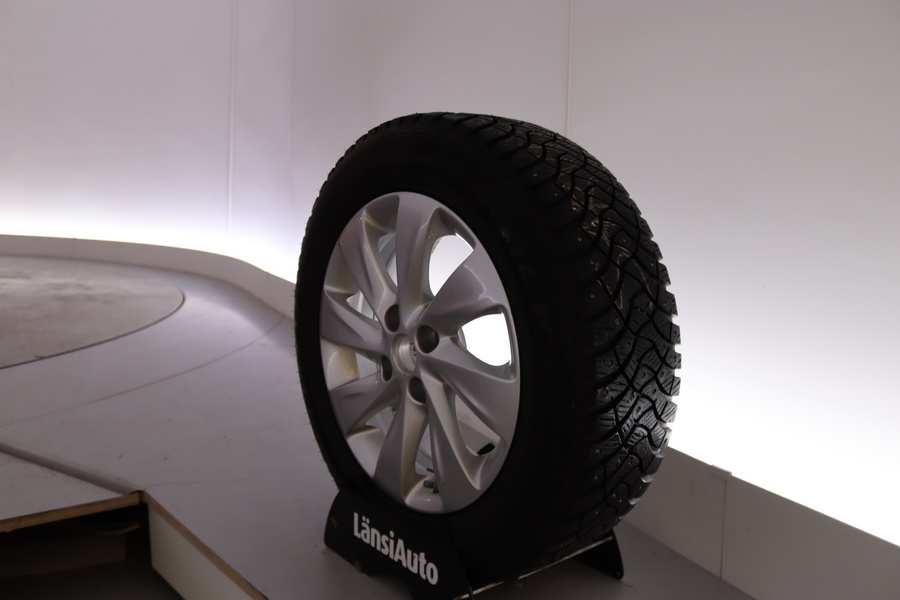 Opel Corsa vaihtoauto