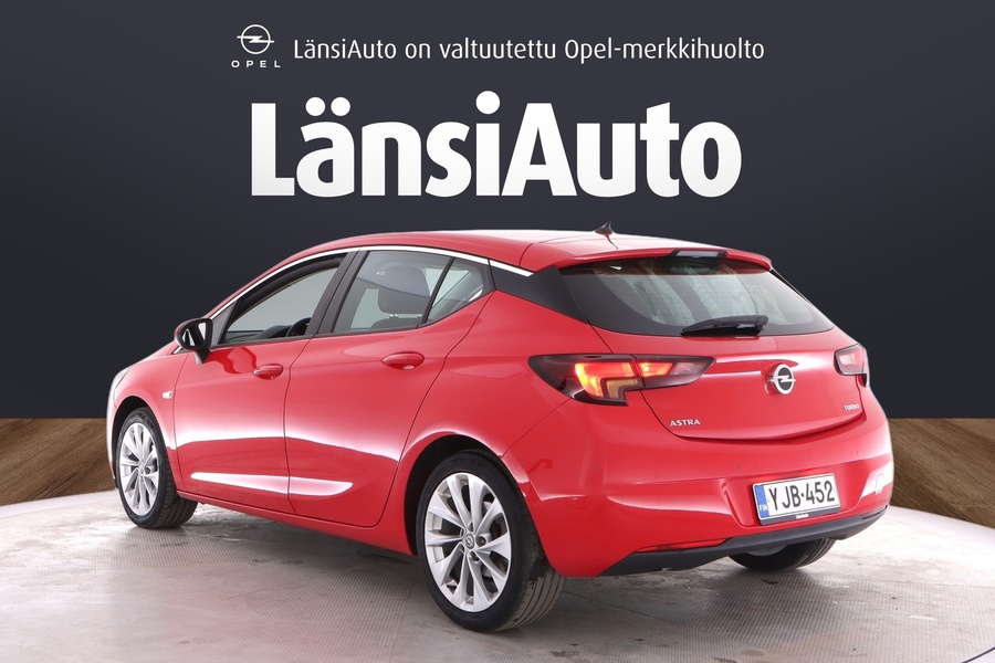 Opel Astra vaihtoauto
