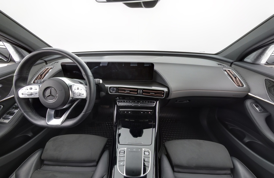 Mercedes-Benz EQC vaihtoauto