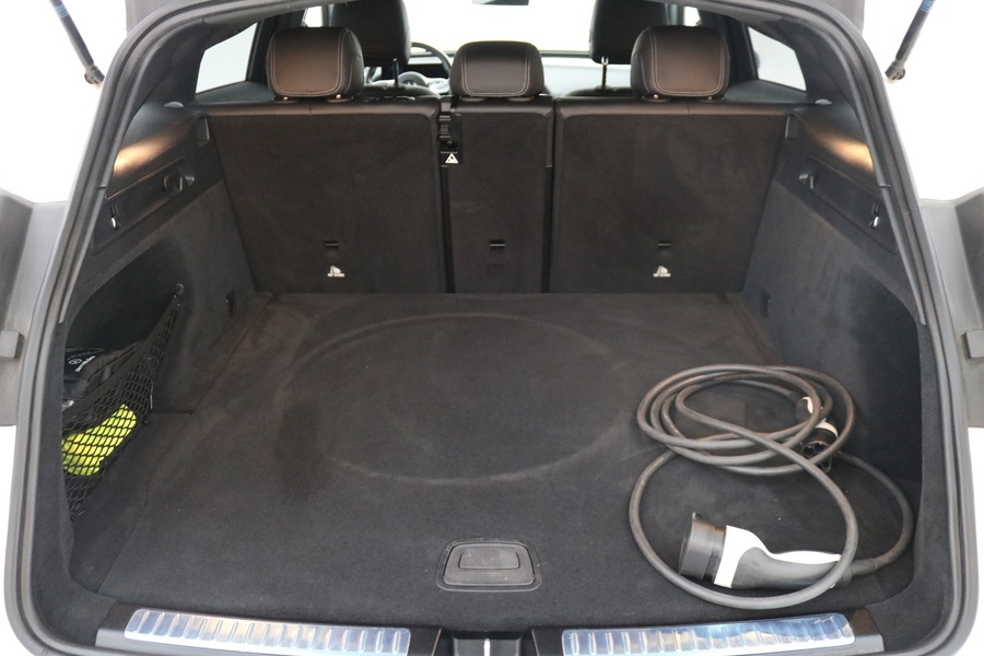 Mercedes-Benz EQC vaihtoauto