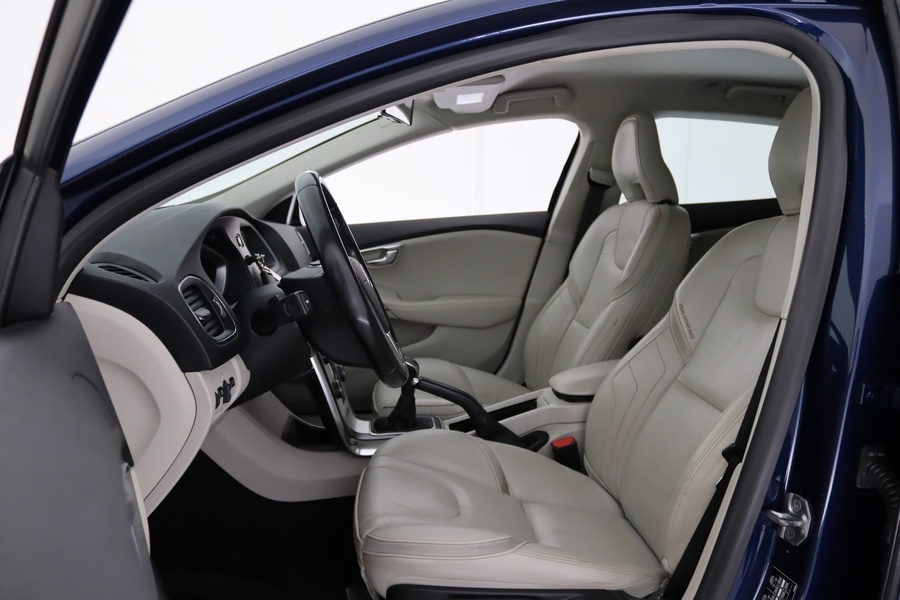 Volvo V40 vaihtoauto