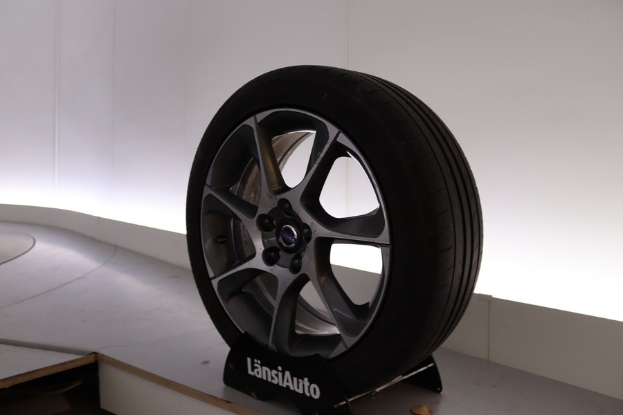 Volvo V40 vaihtoauto