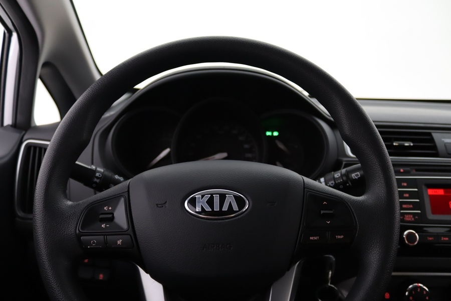 Kia Rio vaihtoauto
