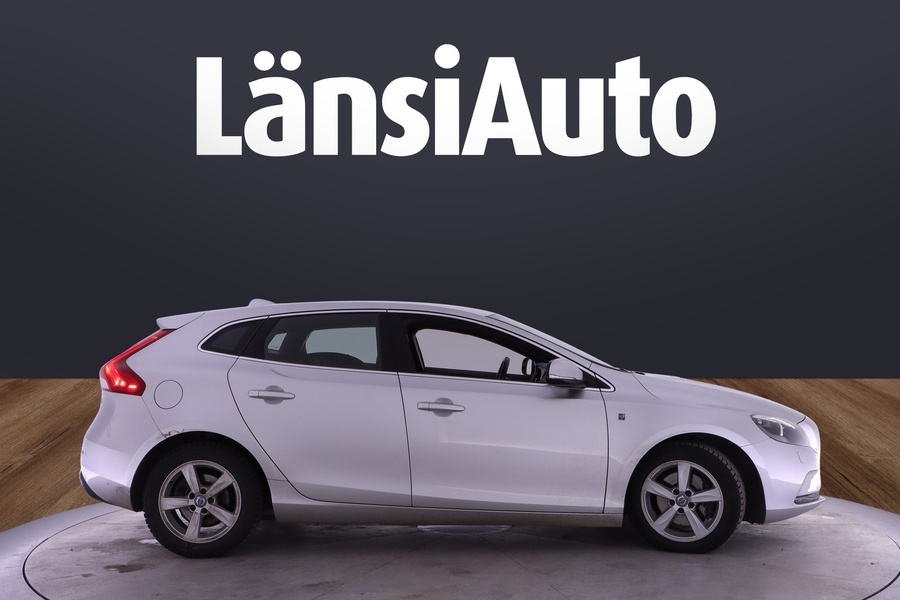 Volvo V40 vaihtoauto